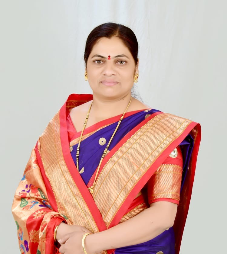 सौ. नंदा सजय बुचडे